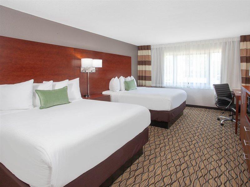 Wyndham Garden Fort Wayne Exterior photo