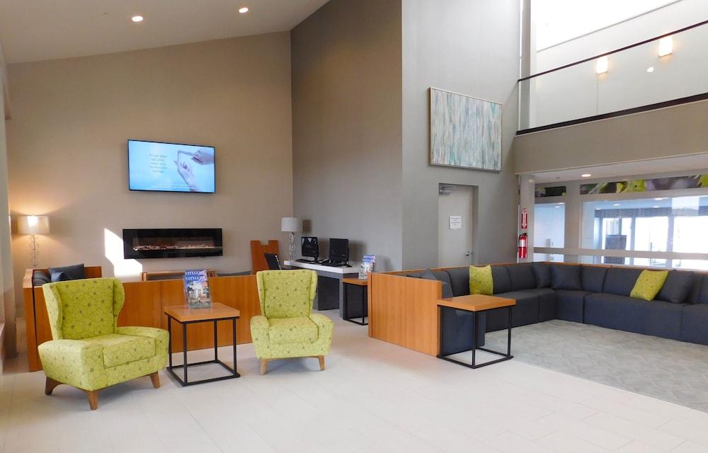 Wyndham Garden Fort Wayne Exterior photo