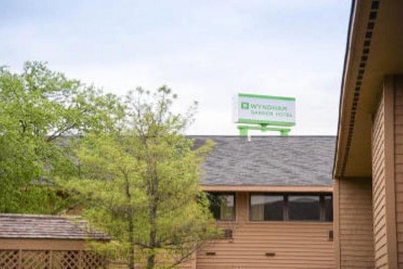 Wyndham Garden Fort Wayne Exterior photo